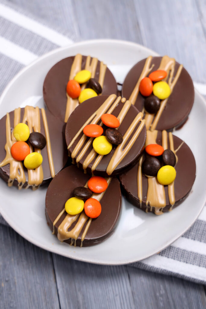 Chocolate Covered Oreos with Peanut Butter