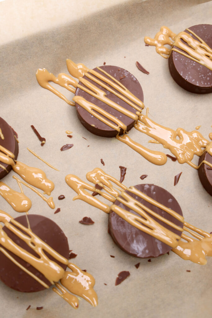 Chocolate Covered Oreos with Peanut Butter